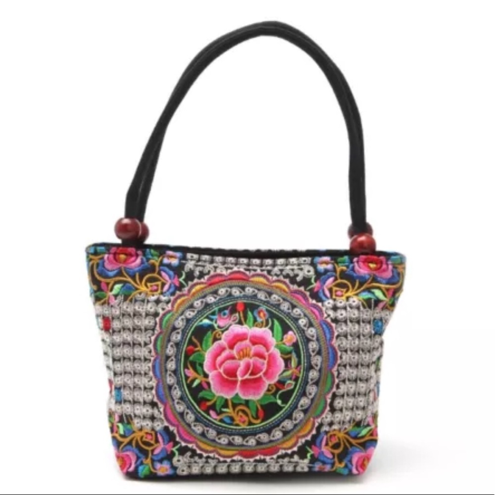 💥SALE💥 Embroidered, hand made canvas bag